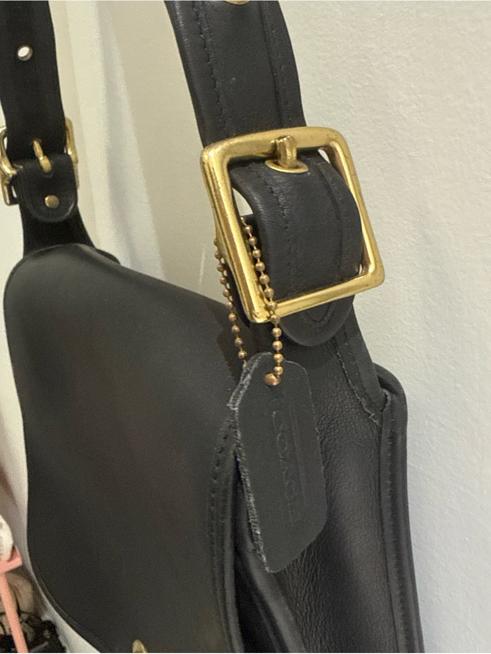 Coach Black Leather Crossbody Bag with Gold Hardware - Picture 5 of 16